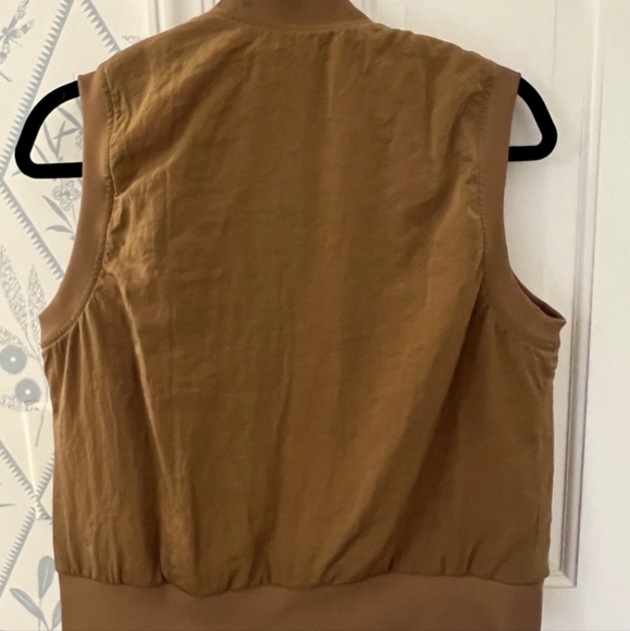Lululemon Brown Reversible Puffer Vest - Picture 2 of 4